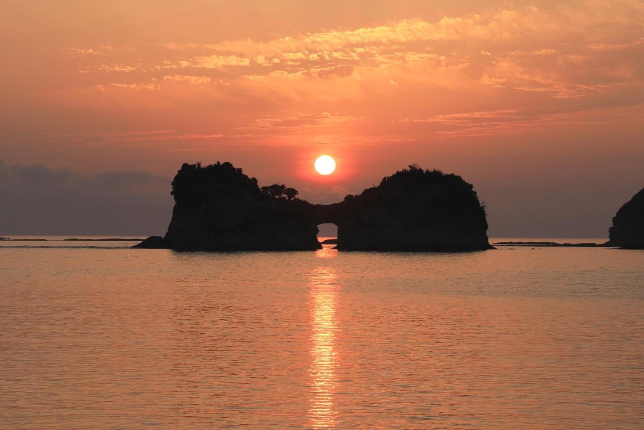 Shirahama No Yado Ran Hotel Екстериор снимка